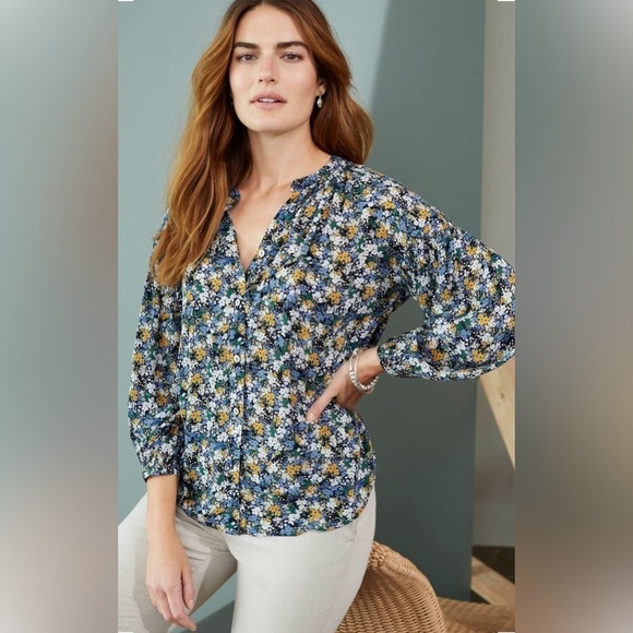 J. Jill Tops - J. Jill Smocked Relaxed Rayon Blouse In Navy Blue Wildflowers Print Size 2X